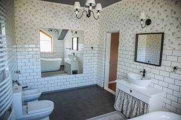 Люкс с видом на бассейн в  Dacha